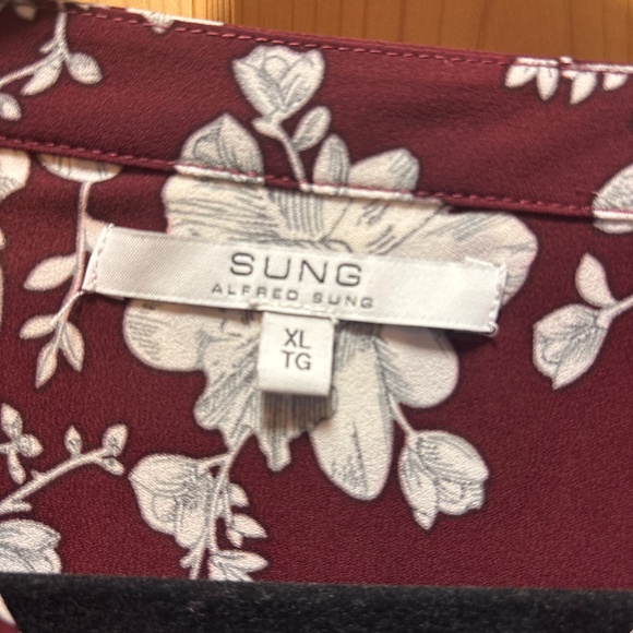 Alfred Sung Blouse - Picture 2 of 3